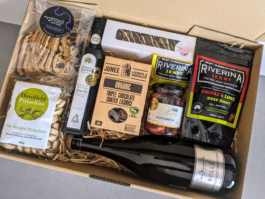 Gourmet Luxuries Hamper Medium (posted) image 0